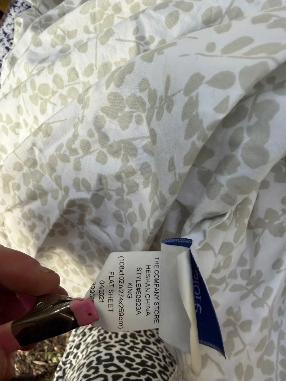 Grey and White Leaf Print Comforter - King/Flat the Company Store